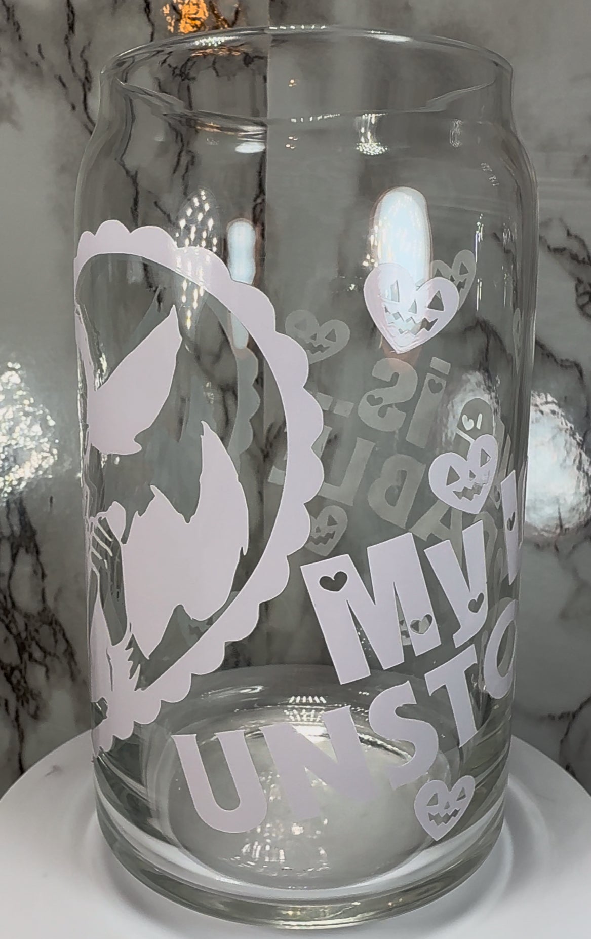Valentine’s Day Michael Myers Halloween color changing permanent vinyl on a libbey beer can glass