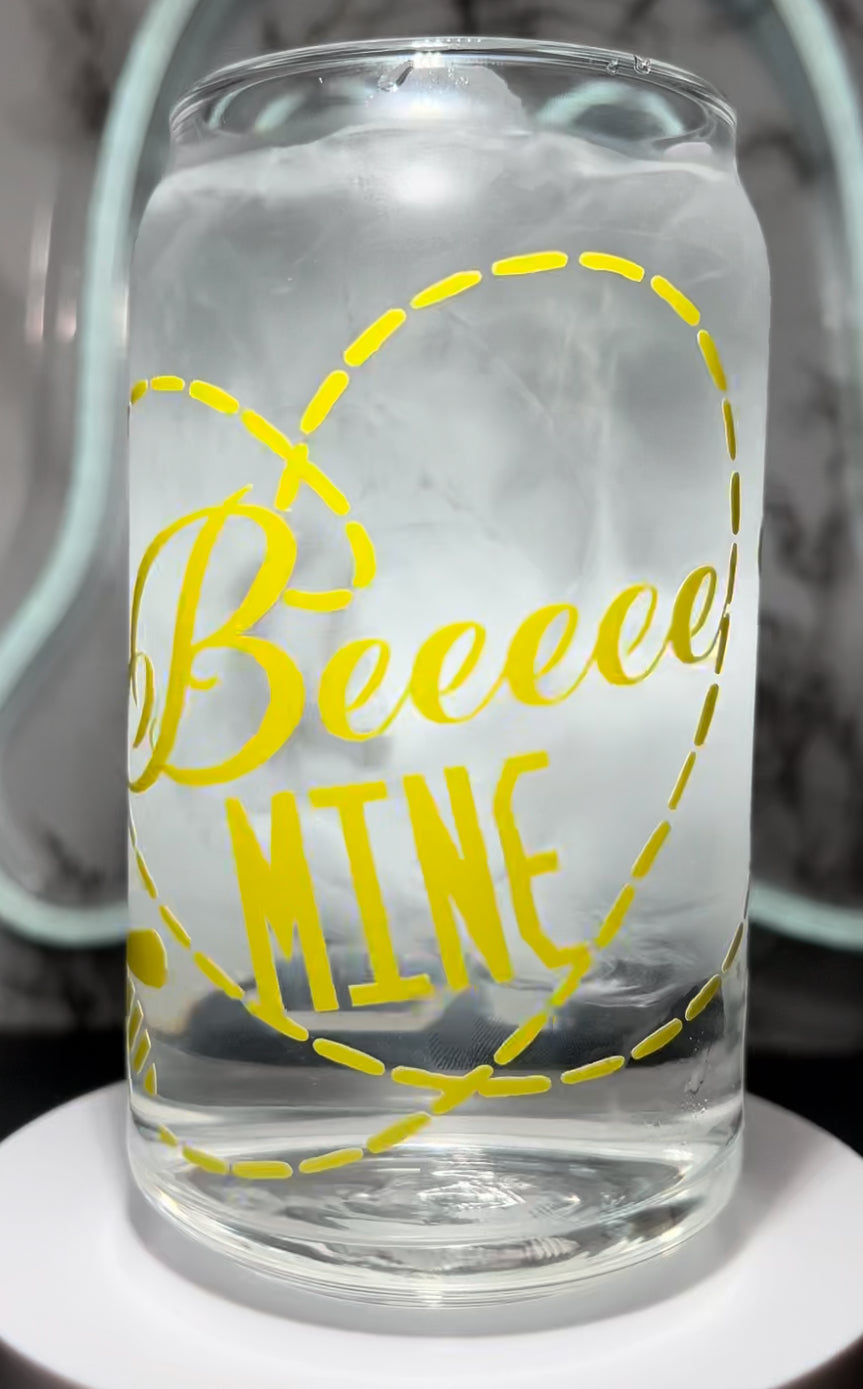 Valentine’s Day Candyman color changing permanent vinyl on a libbey beer can glass