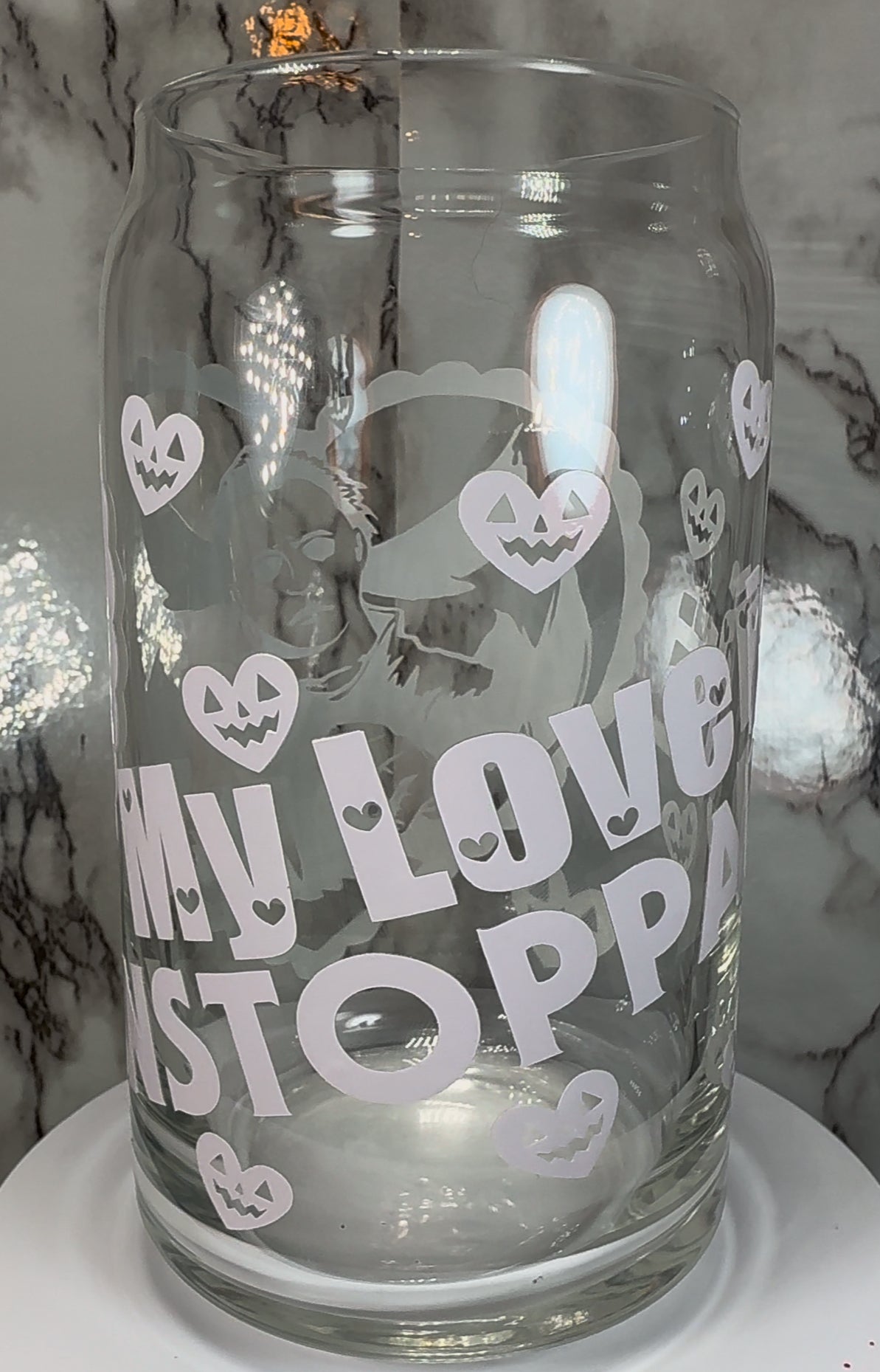 Valentine’s Day Michael Myers Halloween color changing permanent vinyl on a libbey beer can glass
