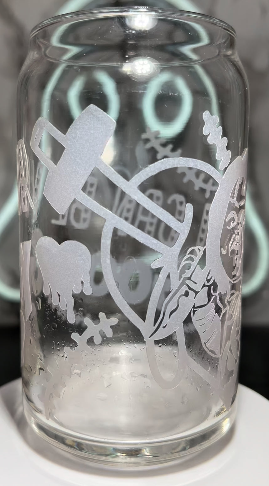 Valentine’s Day Chucky color changing permanent vinyl on a libbey beer can glass