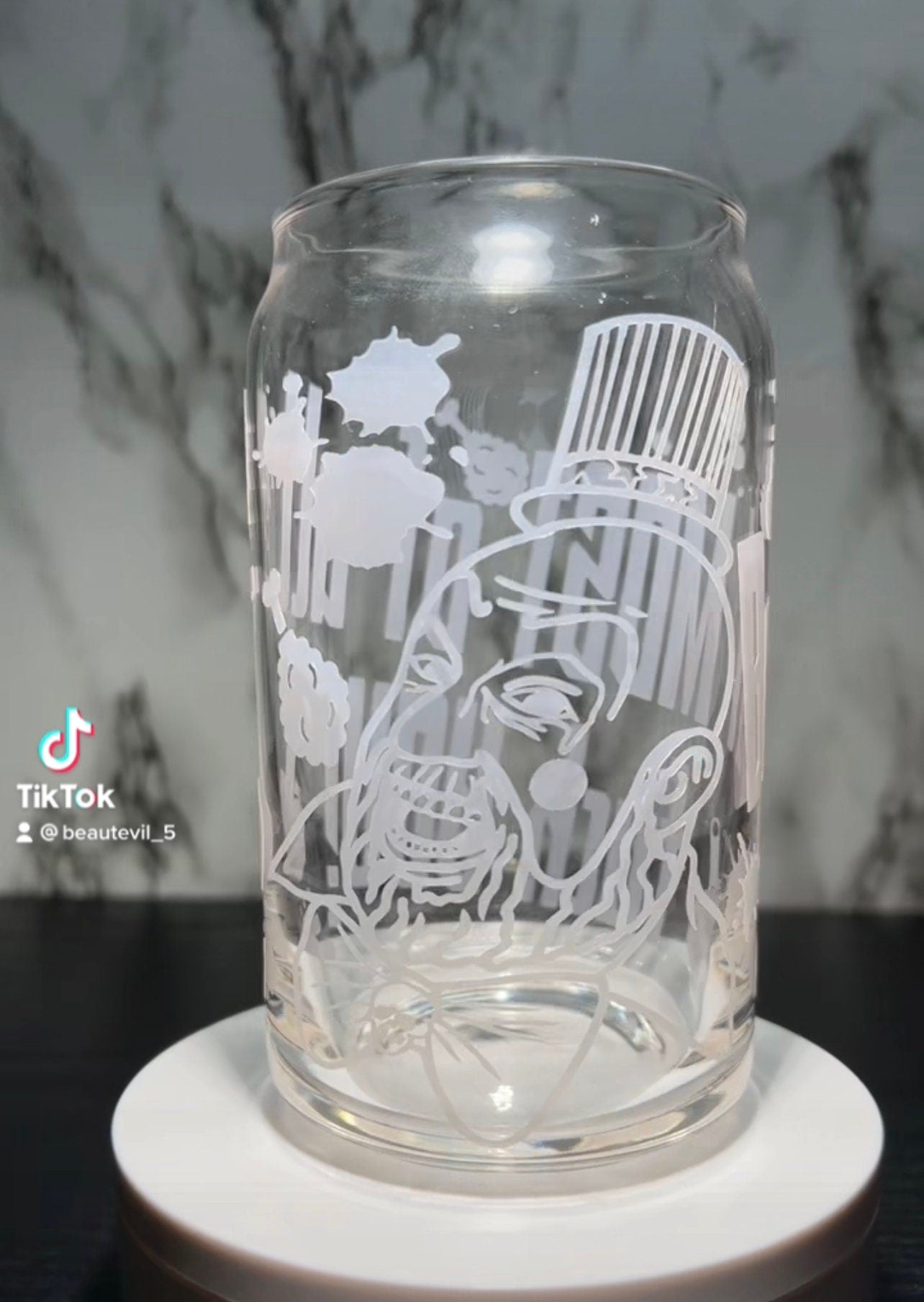 Captain Spaulding Rob Zombie House of 1000 Corpses color changing permanent vinyl on libbey beer can glass