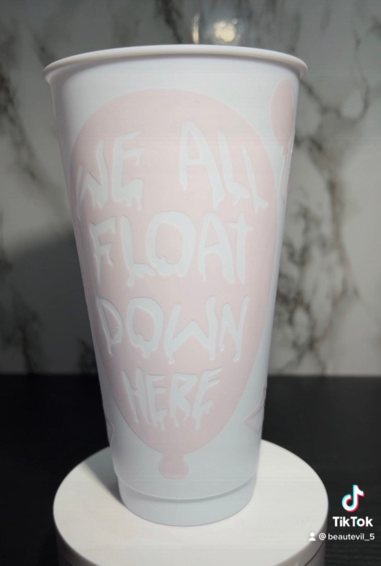 It Pennywise white cold cup color changing permanent vinyl