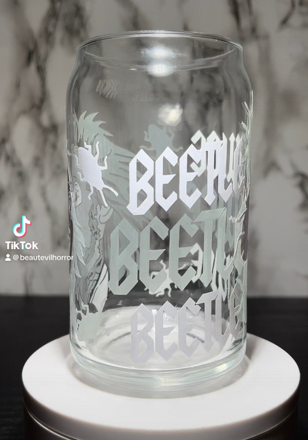 Beetlejuice color changing permanent vinyl on a libbey beer can glass