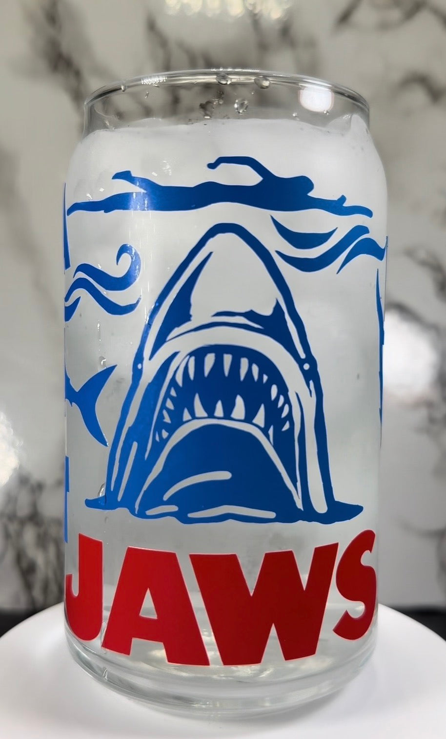 Jaws color changing blue and red color changing permanent vinyl on a libbey beer can glass