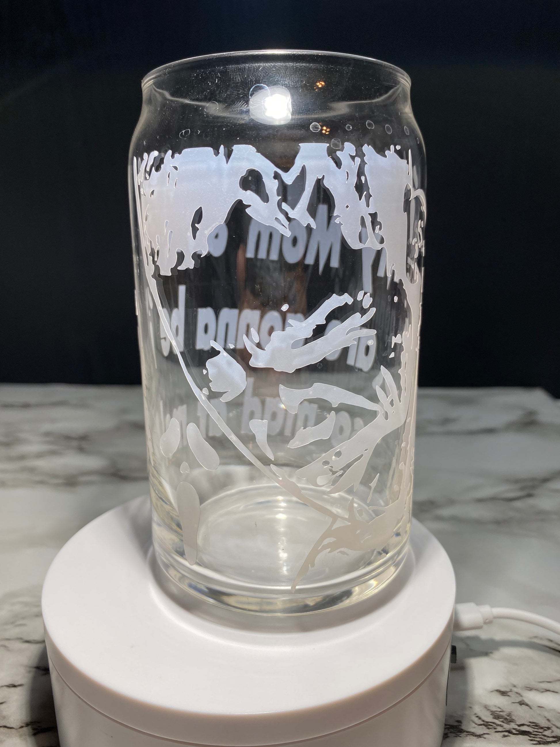 Stu Macher from Scream cold color red changing permanent vinyl svg Libbey beer can glass
