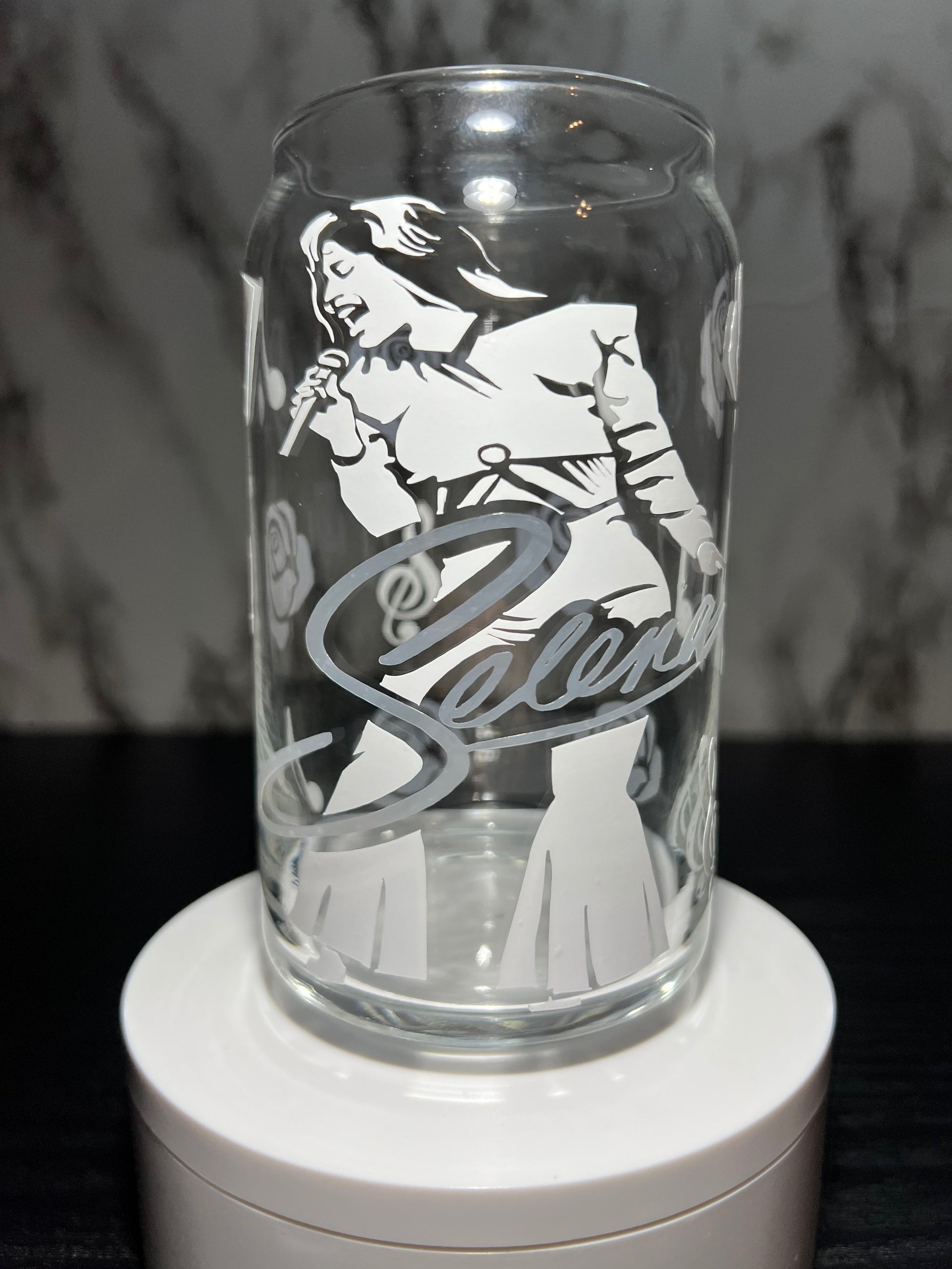 Selena cold color changing libbey beer can glass