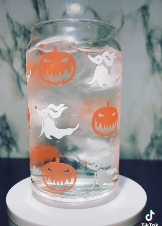 Nightmare Before Christmas Zero & Pumpkins color changing orange permanent vinyl on libbey beer can glass