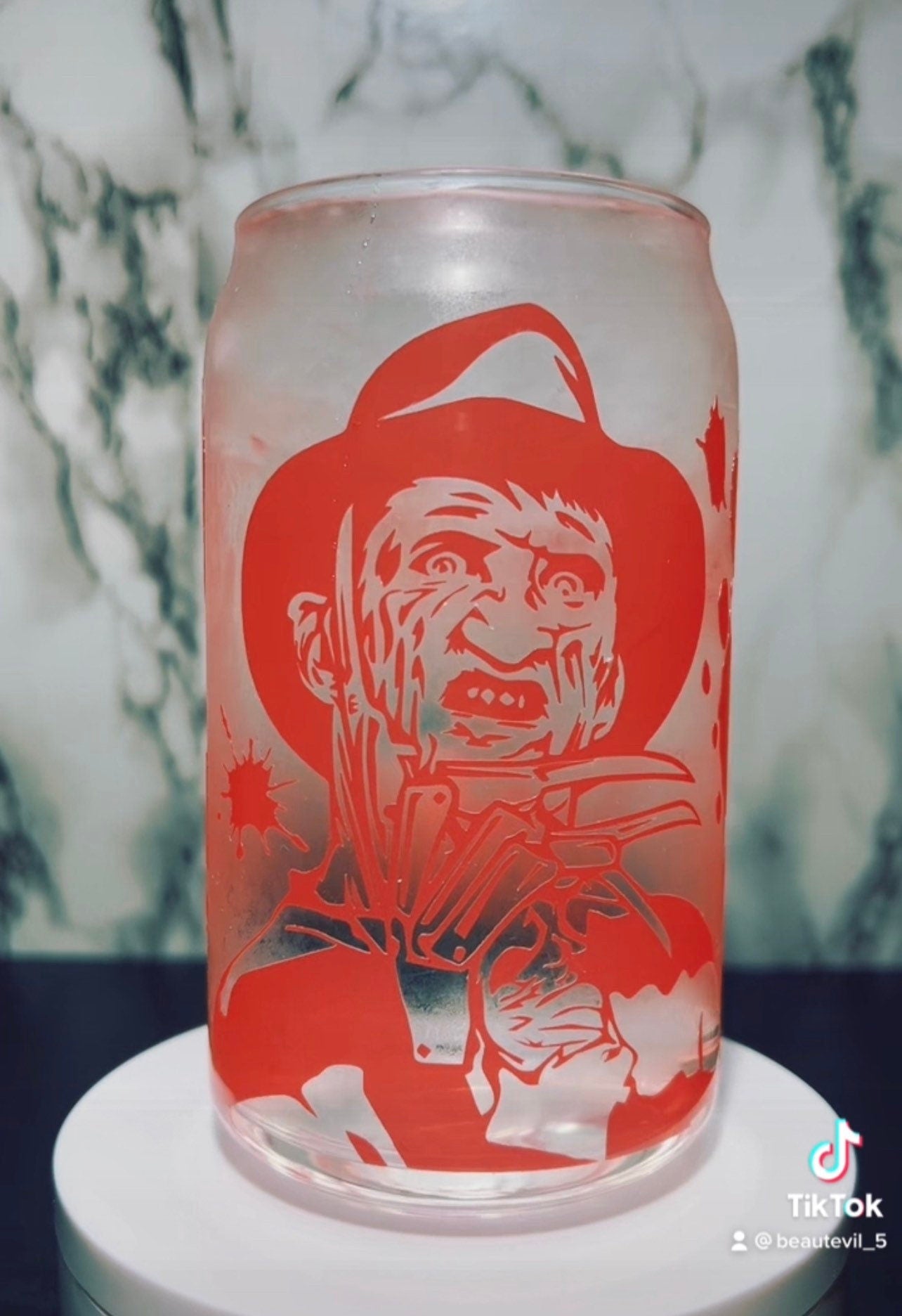 Freddy Krueger color changing red permanent vinyl on libbey beer can glass