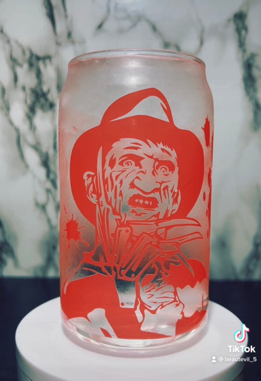 Freddy Krueger color changing red permanent vinyl on libbey beer can glass