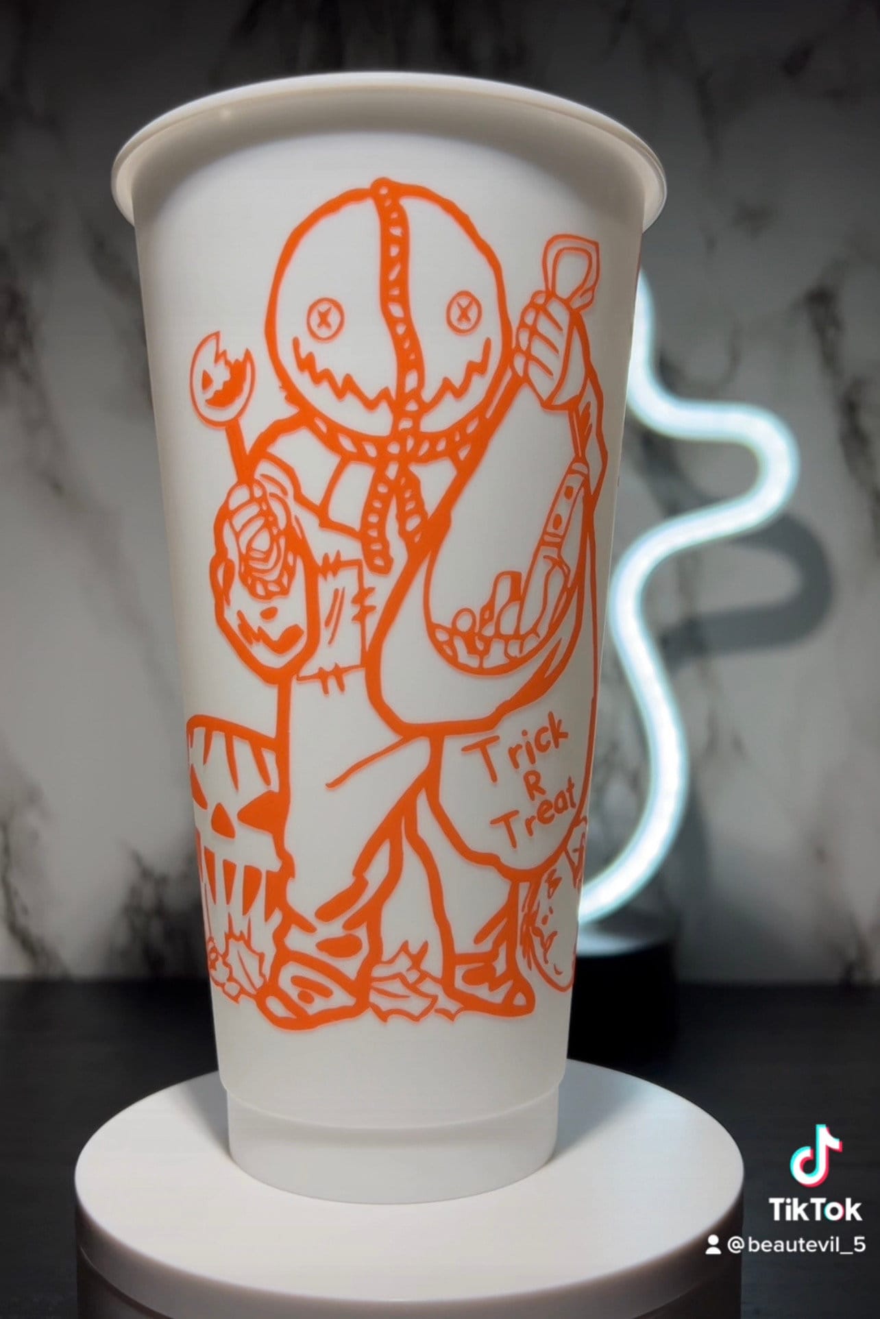 Sam w/bag  Trick R Treat Design 1 Color changing permanent vinyl on a white cold cup
