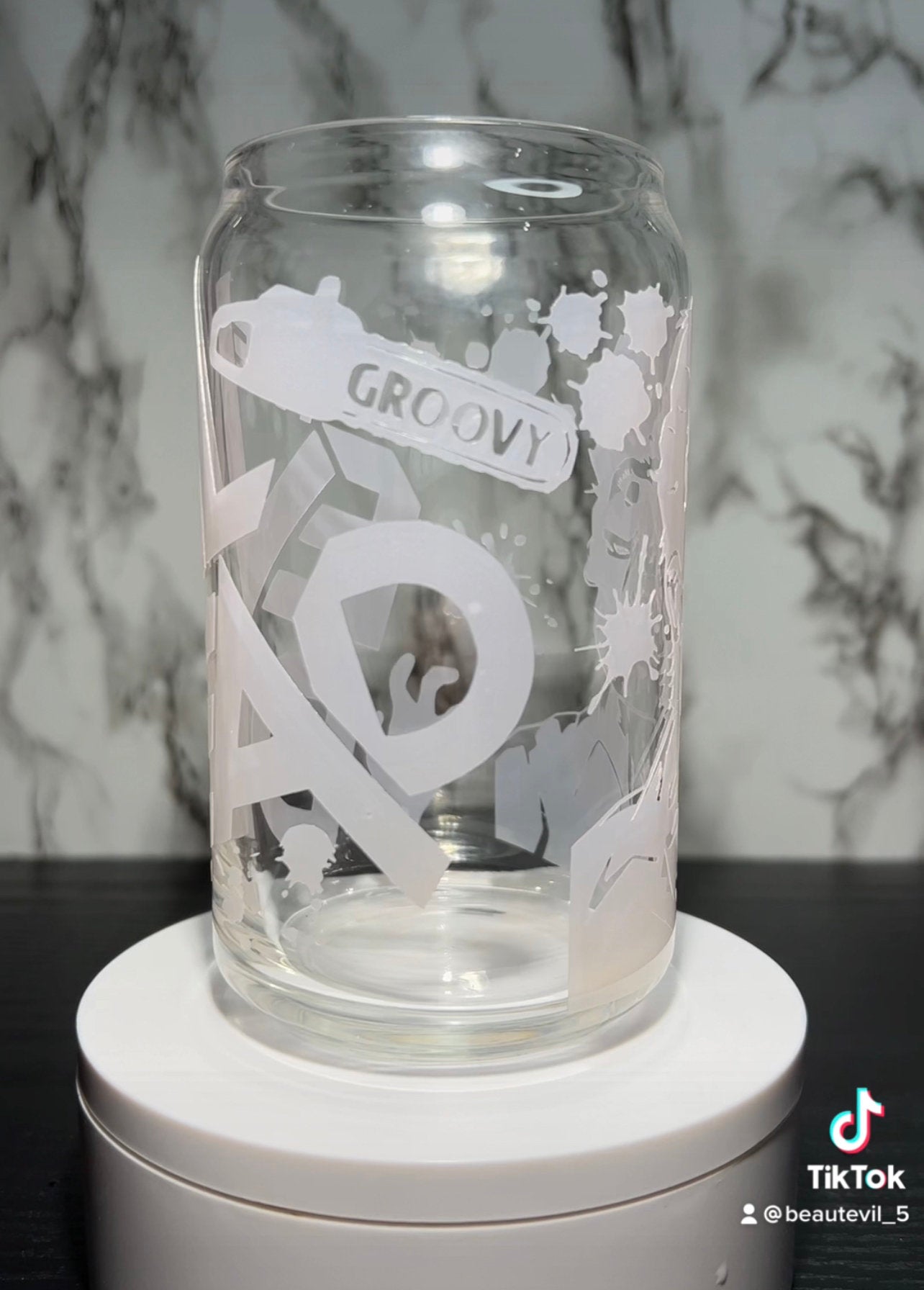 Evil Dead Ash color changing permanent vinyl on a libbey beer can glass