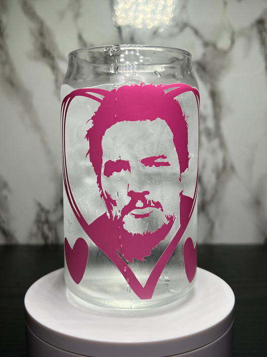 Pedro Pascal Daddy’s Girl pink color changing permanent vinyl on a libbey beer can glass
