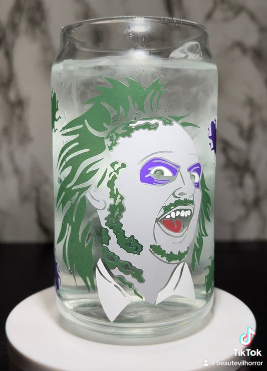 Beetlejuice color changing permanent vinyl on a libbey beer can glass