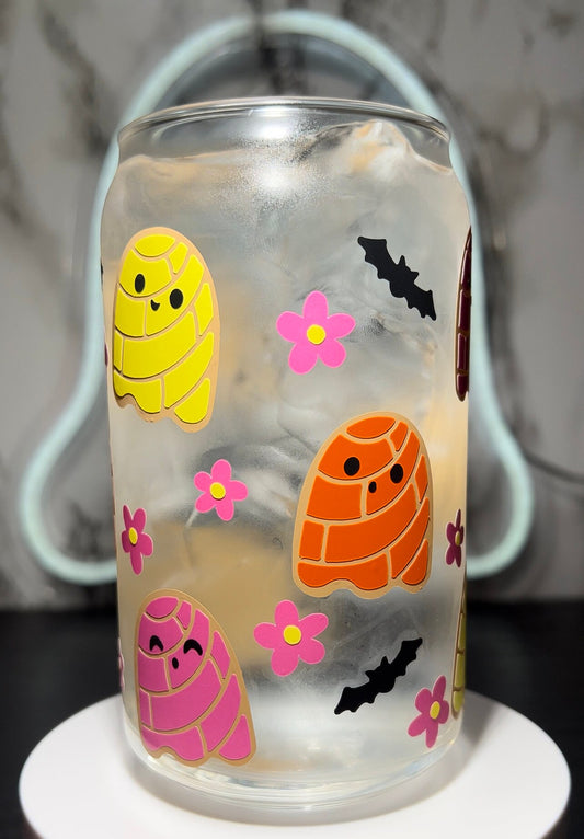 Ghost Conchas color changing permanent vinyl on a libbey beer can glass