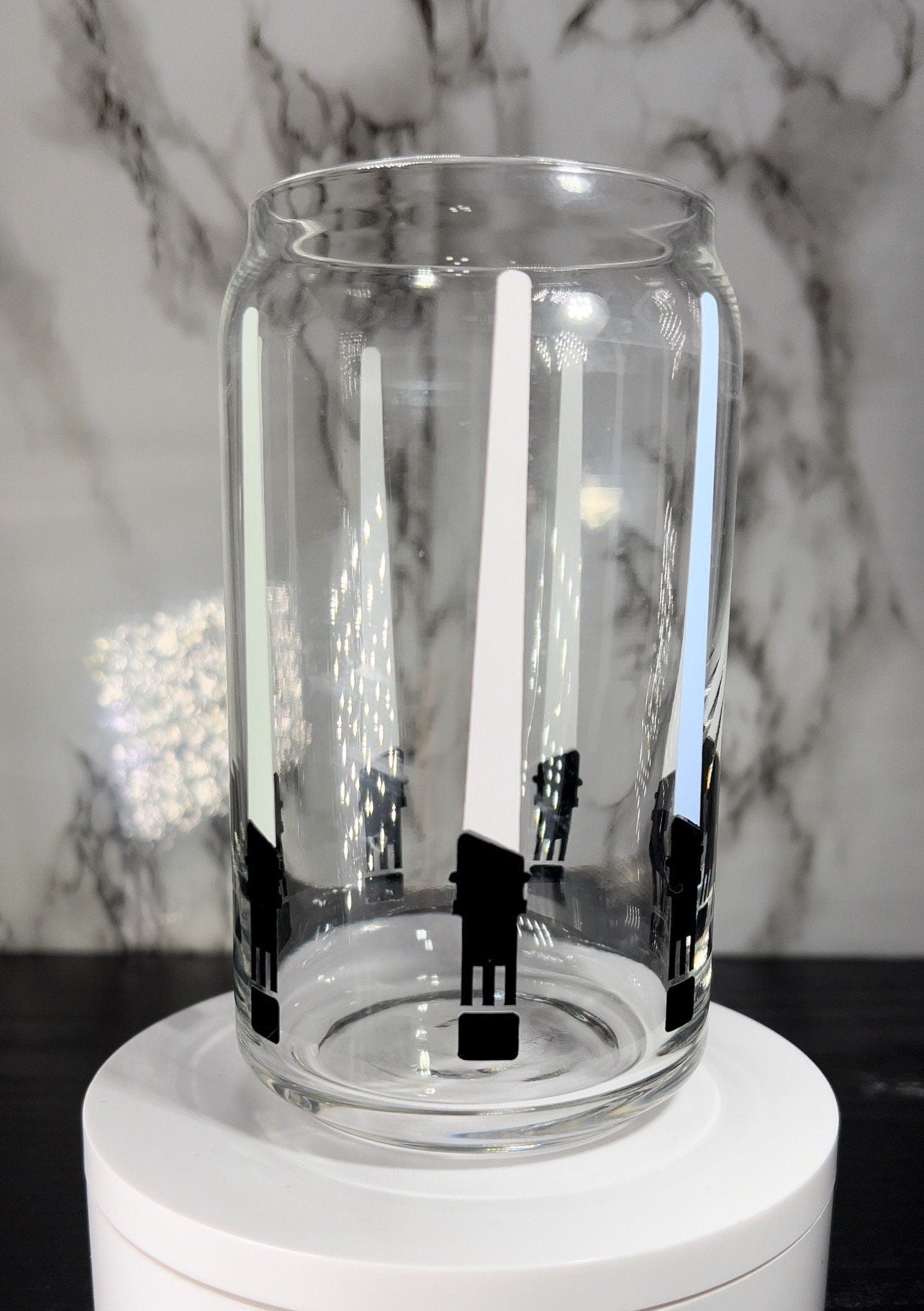 Star Wars Lightsabers color changing permanent vinyl on a libbey beer can glass