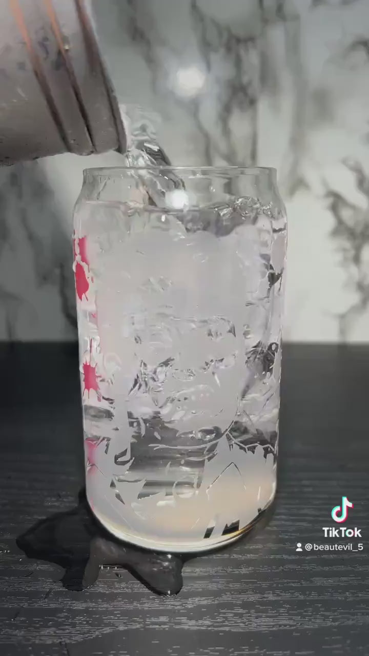 Evil Dead Ash color changing permanent vinyl on a libbey beer can glass