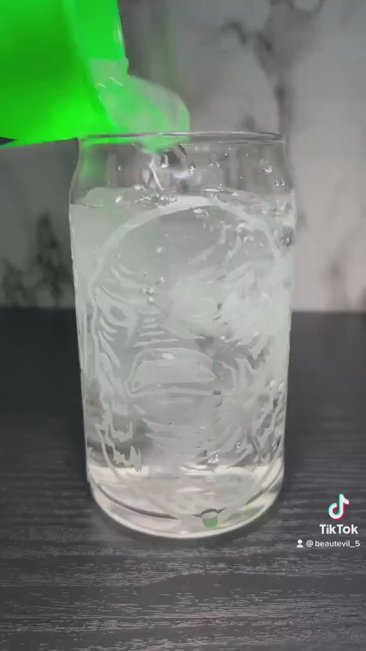 Creature From The Black Lagoon color changing permanent vinyl on libbey beer can glass